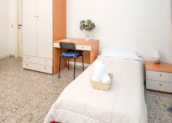 Alloggio Cristina Bed & Breakfast 3*